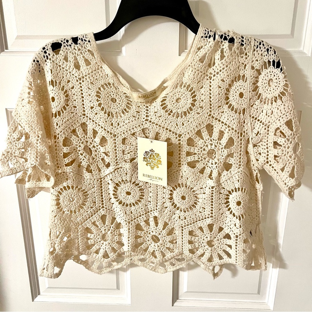Rebellion scalloped boho crochet crop top  100% cotton Size Large  Cream - Picture 2 of 4
